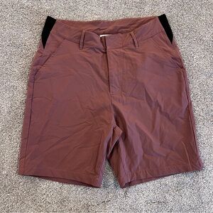 Beroy Cycling Shorts Women’s Size Large Biking Outdoor  Mauve Nylon 8” Inseam ,
